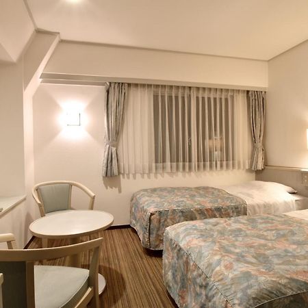 City Park Hotel Хатинохе Экстерьер фото